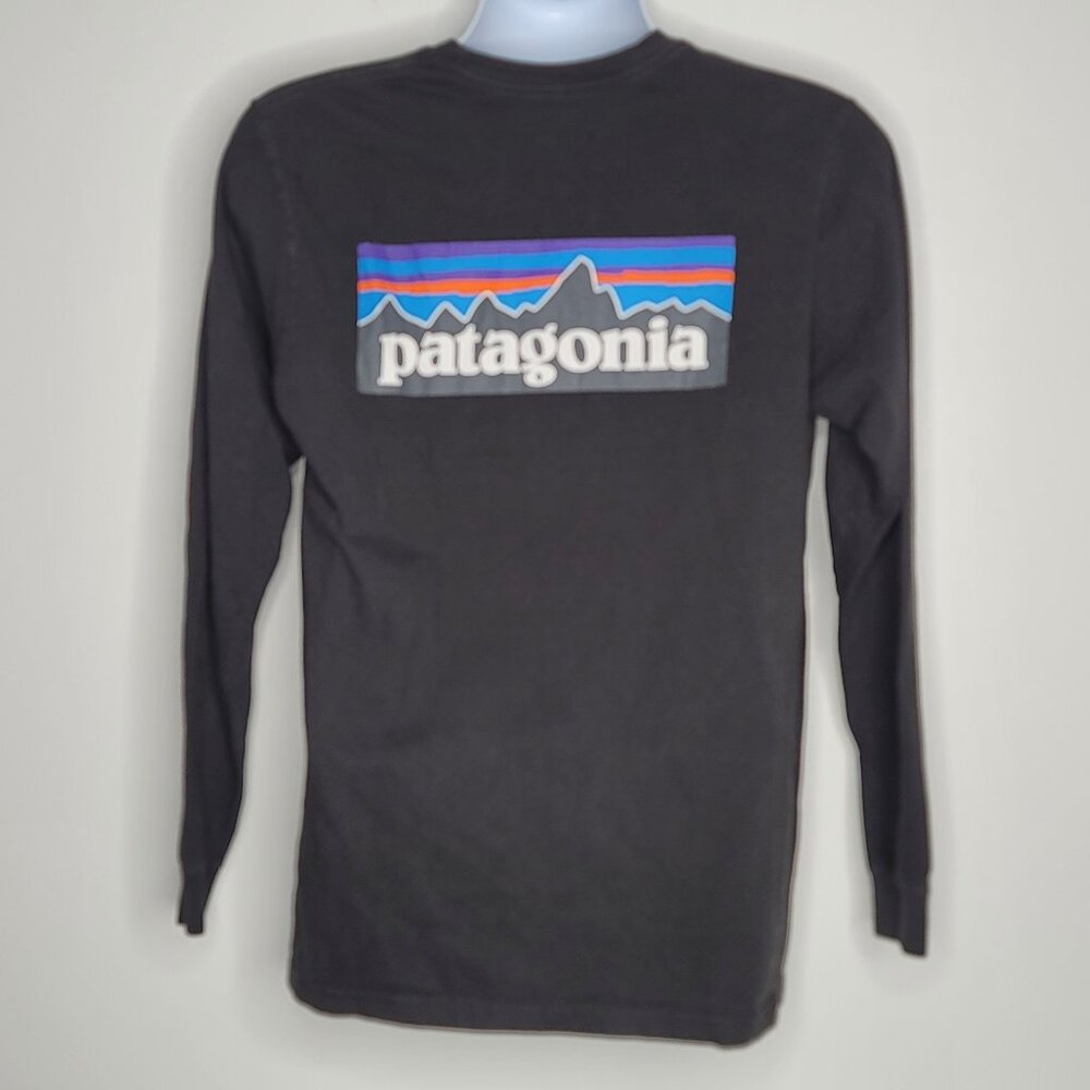 Patagonia Graphic Logo T Shirt Medium Black Long Sleeve Regular‎ Fit